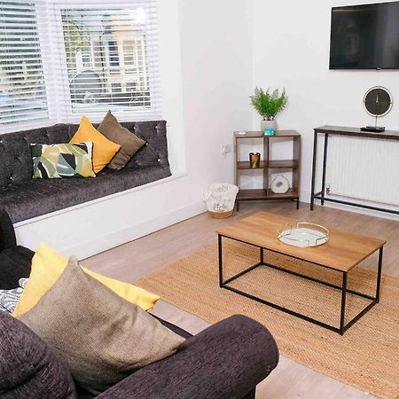 Garden Of Eden 1 Bedroom Flat In Fishponds บริสตอล ภายนอก รูปภาพ