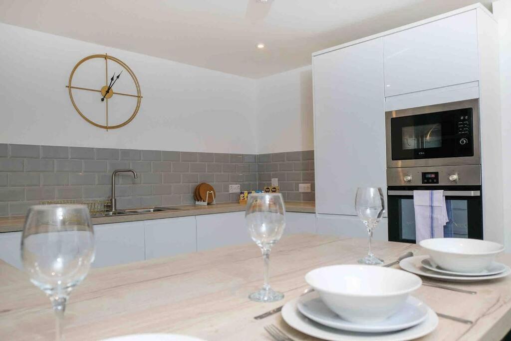 Garden Of Eden 1 Bedroom Flat In Fishponds บริสตอล ภายนอก รูปภาพ
